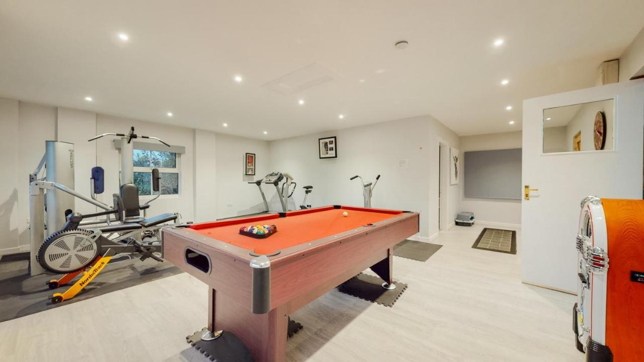 Jaw-Dropping Beach House In Anglesey Benllech Exterior photo